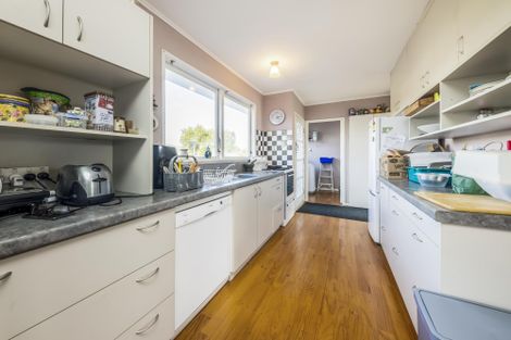 Photo of property in 21 Gainsborough Street, Manurewa, Auckland, 2102