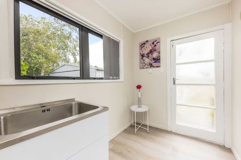 Photo of property in 24 Oratu Place, Manurewa, Auckland, 2102