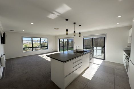 Photo of property in 23 Helenvale Crescent, Pokeno, 2402