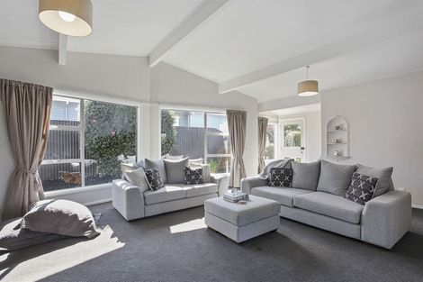 Photo of property in 99 Gardiners Road, Bishopdale, Christchurch, 8051