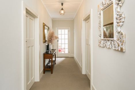 Photo of property in 28a Chambers Street, Havelock North, 4130