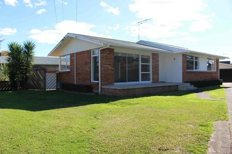 Photo of property in 4 Gerrand Place, Chedworth, Hamilton, 3210