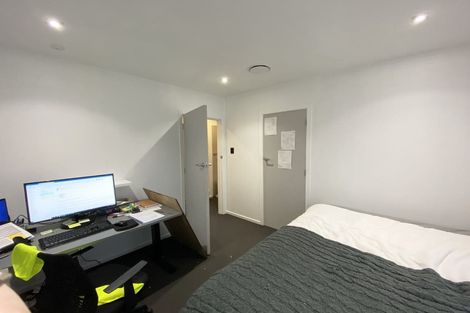 Photo of property in 9 Thames Street, Welbourn, New Plymouth, 4310