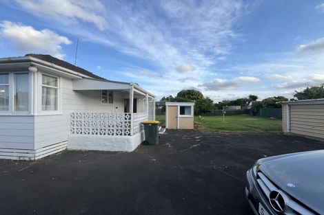 Photo of property in 11 Hunua Road, Papakura, 2110