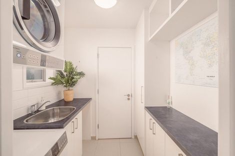 Photo of property in 23 Celia Street, Redcliffs, Christchurch, 8081