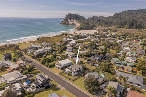Photo of property in 4a Moray Place, Whiritoa, Whangamata, 3691