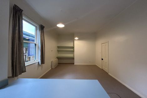 Photo of property in 38 Mount Pleasant Road, Aro Valley, Wellington, 6012