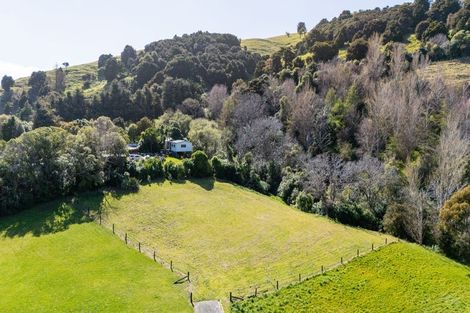 Photo of property in 8 Woodills Road, Akaroa, 7520