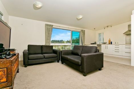 Photo of property in 10 Treetops Way, Bayview, Auckland, 0629