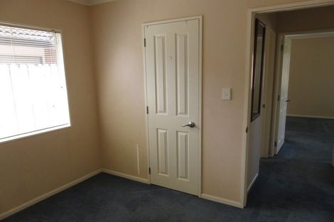 Photo of property in 12 Belcoo Crescent, East Tamaki, Auckland, 2013