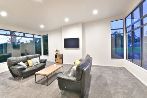 Photo of property in 1453 East Coast Road, Redvale, Albany, 0794