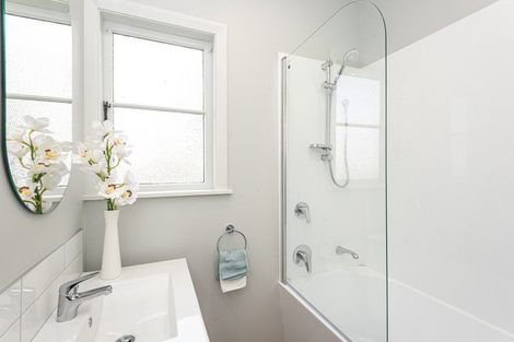 Photo of property in 176 Blenheim Road, Riccarton, Christchurch, 8041