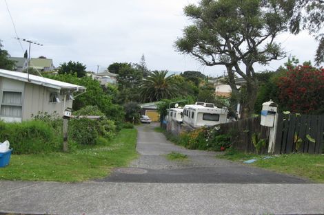 Photo of property in 11 Sundown Avenue, Manly, Whangaparaoa, 0930