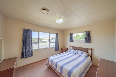 Photo of property in 52 Freyberg Avenue, Tamatea, Napier, 4112