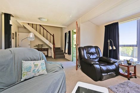 Photo of property in 18 Duckworth Crescent, Greenmeadows, Napier, 4112