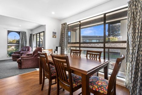 Photo of property in 18 Omega Place, Casebrook, Christchurch, 8051