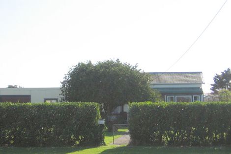 Photo of property in 12 Johnston Street, Foxton, 4814