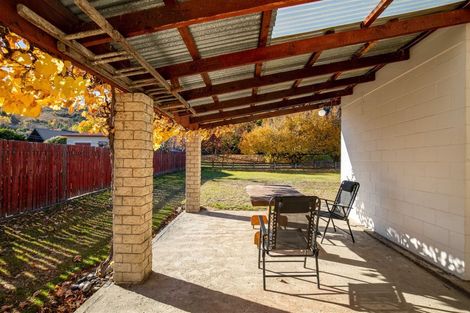 Photo of property in 6 Fache Street, Clyde, 9330