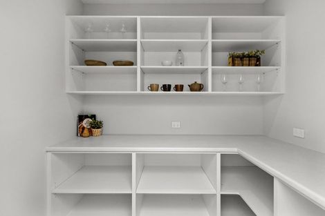 Photo of property in 6 Monowai Street, Poraiti, Napier, 4112