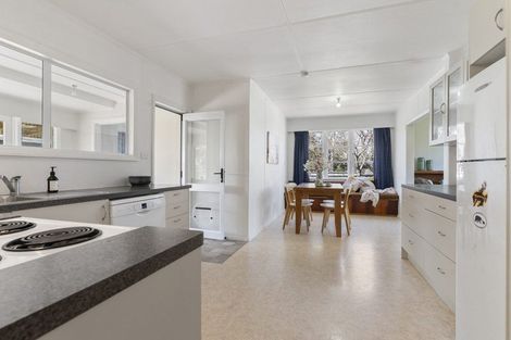 Photo of property in 13 Hilton Road, Carterton, 5713