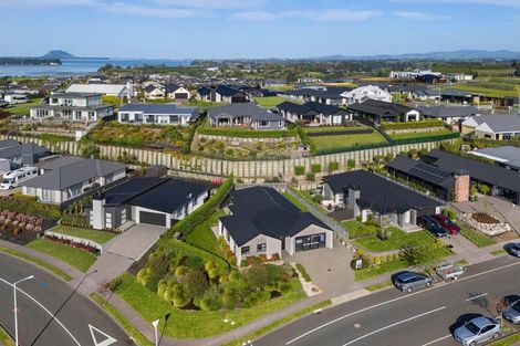 Photo of property in 1 Ridge Drive, Omokoroa, 3114