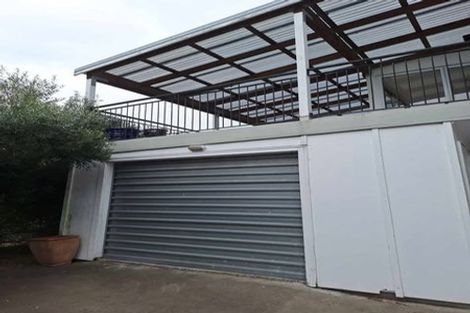 Photo of property in 2 Burlington Road, Hospital Hill, Napier, 4110