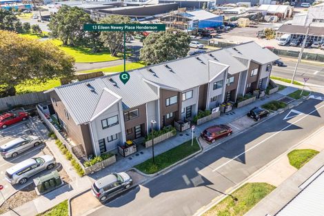 Photo of property in 13 Eileen Newey Place, Henderson, Auckland, 0612