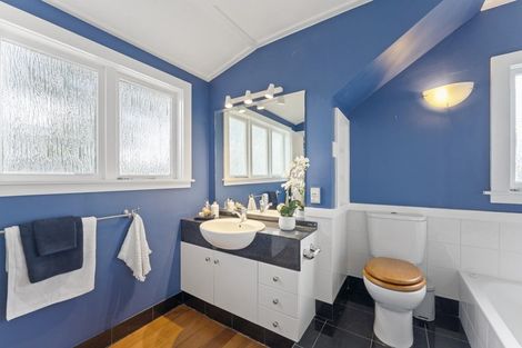 Photo of property in 20 Alfred Street, Roslyn, Palmerston North, 4414