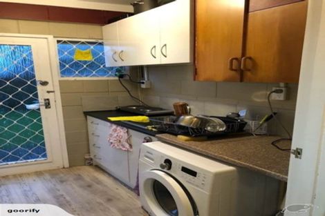 Photo of property in 27a Royal Road, Massey, Auckland, 0614