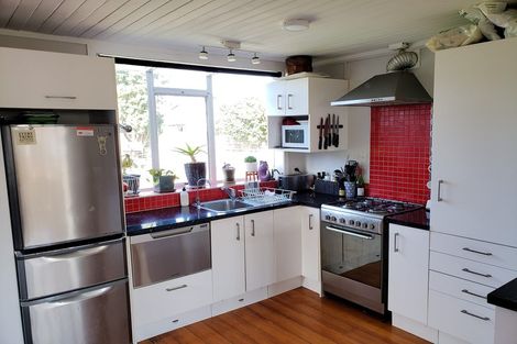 Photo of property in 18 Princes Street, Fitzroy, New Plymouth, 4312