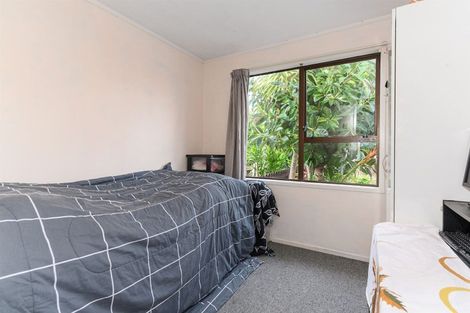 Photo of property in 2/48 Lavelle Road, Henderson, Auckland, 0612
