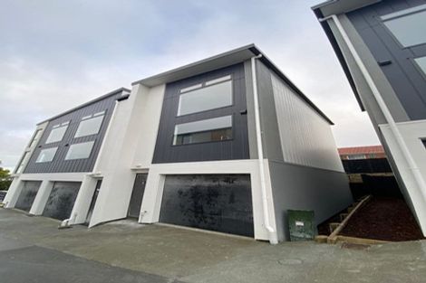 Photo of property in 5 Pukakaho Lane, Papatoetoe, Auckland, 2025