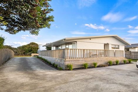 Photo of property in 283 Dickson Road, Papamoa Beach, Papamoa, 3118
