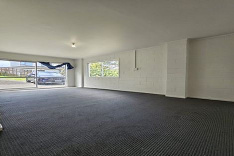 Photo of property in 33 Leaver Place, Weymouth, Auckland, 2103