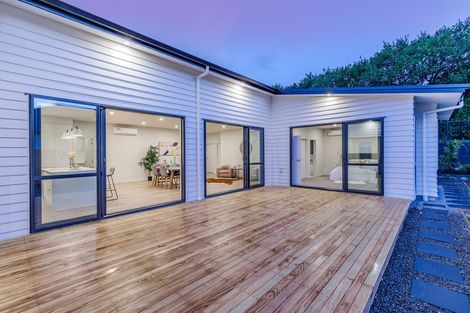 Photo of property in 7 Dida Park Drive, Kumeu, 0810