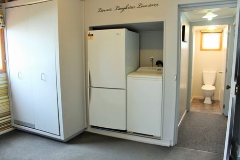 Photo of property in 15 Pompolona Street, Te Anau, 9600