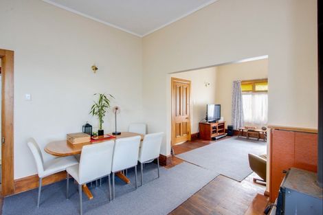 Photo of property in 105 Wellesley Road, Napier South, Napier, 4110