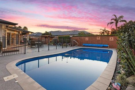 Photo of property in 165 Gravatt Road, Papamoa Beach, Papamoa, 3118