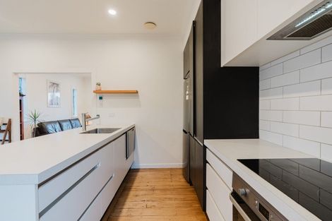 Photo of property in 45 Alfred Street, Fairfield, Hamilton, 3214