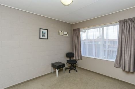 Photo of property in 3/302 Sylvan Road, Parkvale, Hastings, 4122
