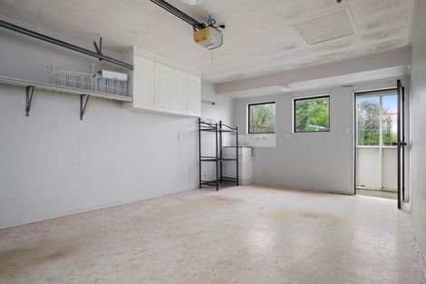 Photo of property in 9a Civic Place, Waiuku, 2123