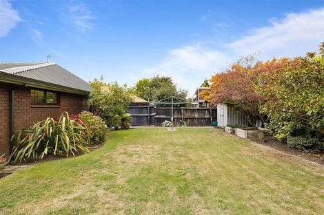 Photo of property in 60 Prestons Road, Redwood, Christchurch, 8051