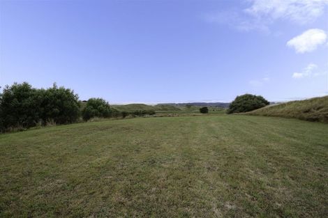 Photo of property in 618 Muhunoa Road West, Ohau, Levin, 5570