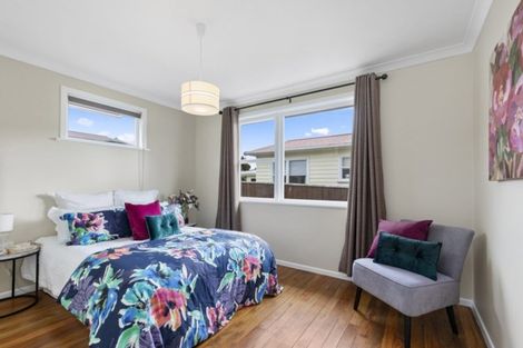 Photo of property in 32 Mcdonald Street, Taita, Lower Hutt, 5011