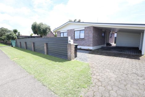 Photo of property in 15 Topaz Drive, Papamoa Beach, Papamoa, 3118