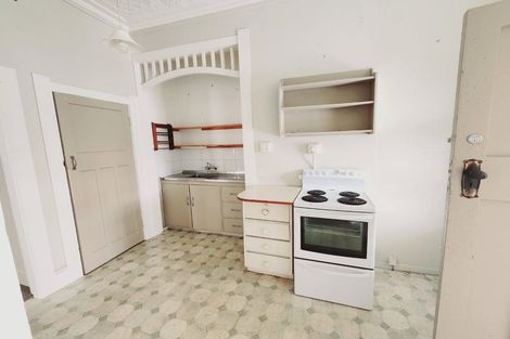 Photo of property in 1 Bignell Street, Gonville, Whanganui, 4501