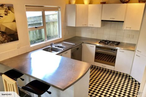 Photo of property in 3/60 Pirie Street, Mount Victoria, Wellington, 6011