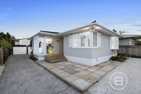 Photo of property in 27 Sylvia Road, Hillcrest, Auckland, 0627