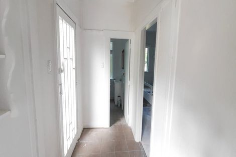 Photo of property in 6 Semeloff Terrace, Aro Valley, Wellington, 6021