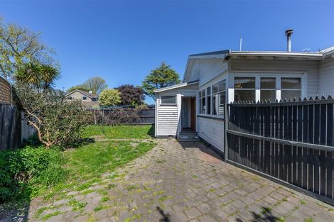 Photo of property in 678 Avonside Drive, Avonside, Christchurch, 8061